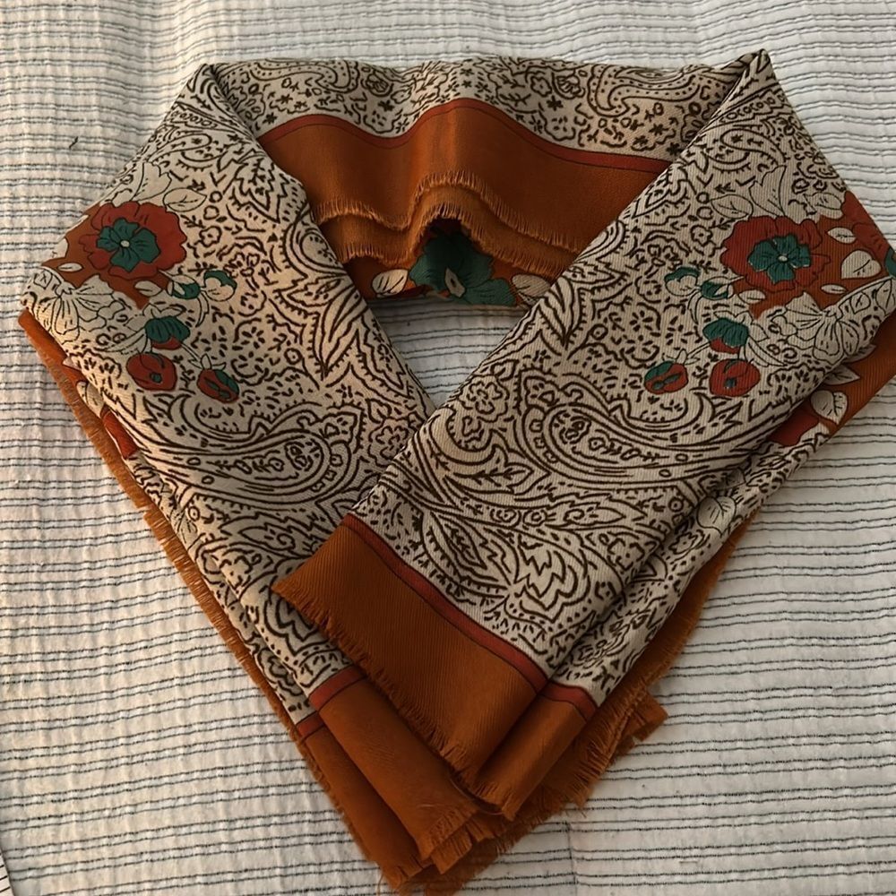 Floral Patterned Scarf-Rayon - Picture 9 of 10